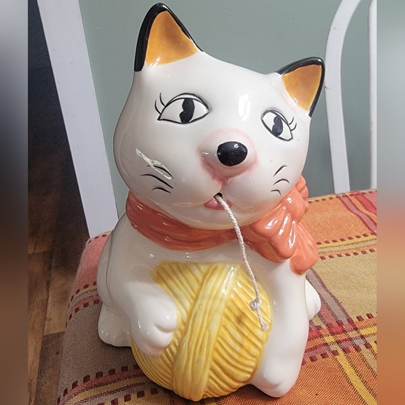 None Accents Vintage Porcelain Cat String Holder Poshmark
